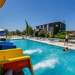 Simlarda Aquapark Bauernhof