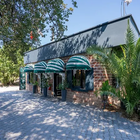 בית חווה Simlarda Aquapark