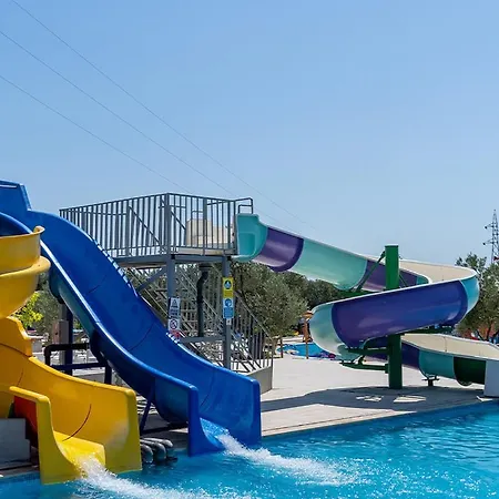 Farma Simlarda Aquapark Ayvalı