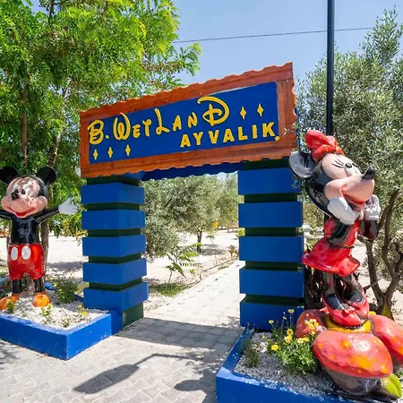Simlarda Aquapark Feriegård Ayvalı