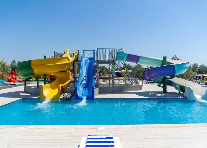 Simlarda Aquapark Айвалык